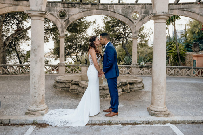 Destination beach wedding Mallorca