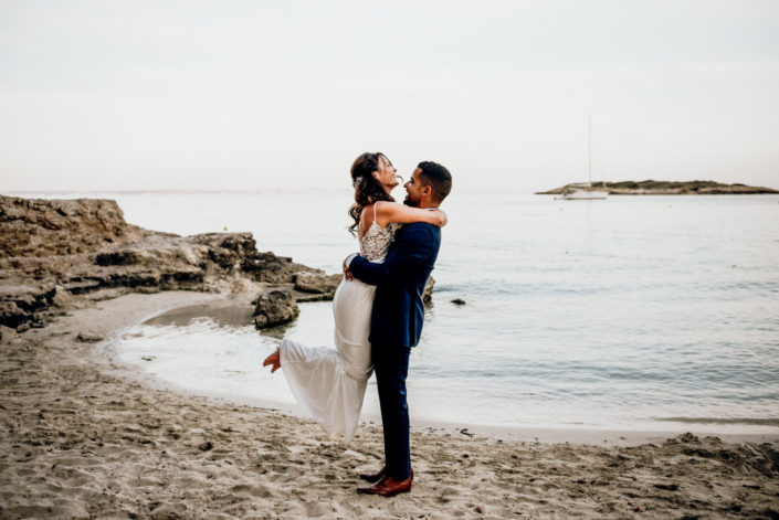 Destination beach wedding Mallorca